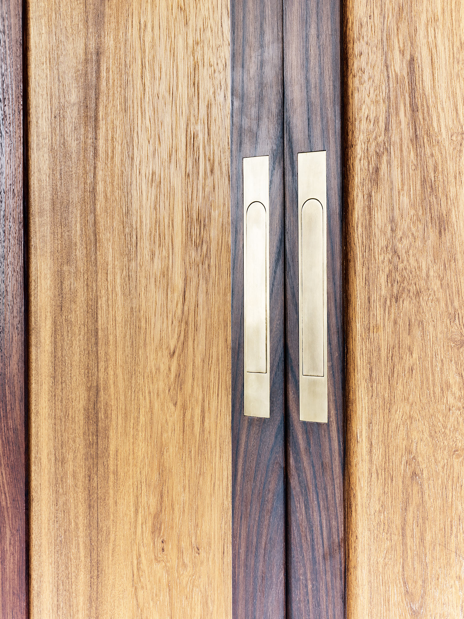 E16581 Alpa 056344 SCREEN